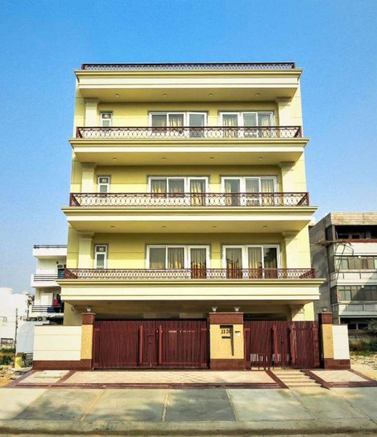 Bluo Studio1 Golf Course Road, Gym, Balcony Garden Gurgaon Exteriör bild